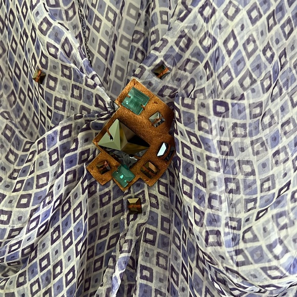 Rozae Nichols blouse with gold accents - Picture 3 of 7